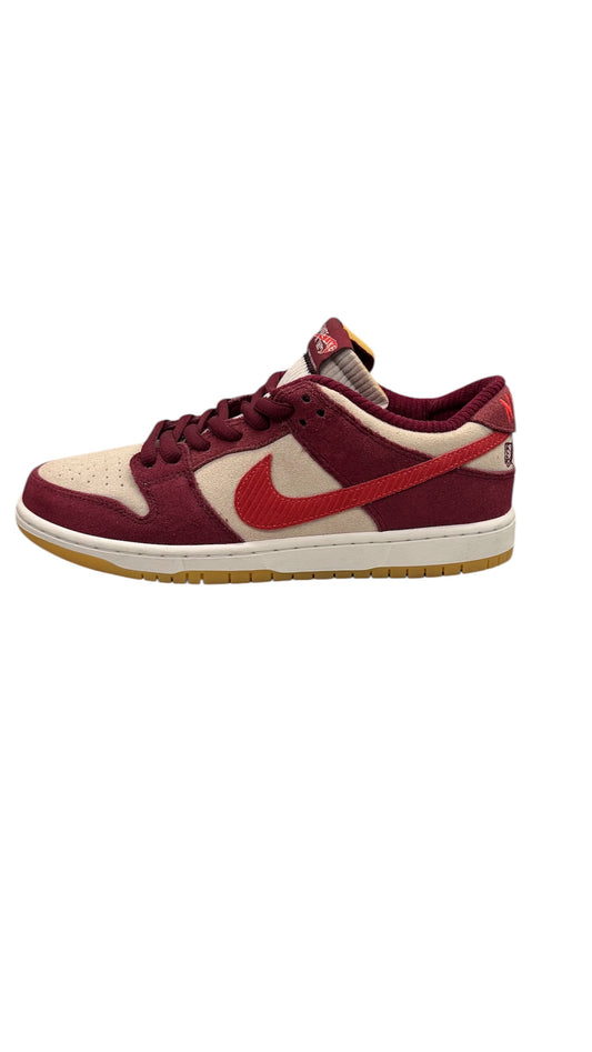 Nike Sb Dunk Low Skate Like a Girl