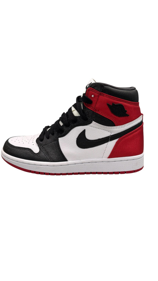 Air Jordan 1 Retro High Satin Black Toe